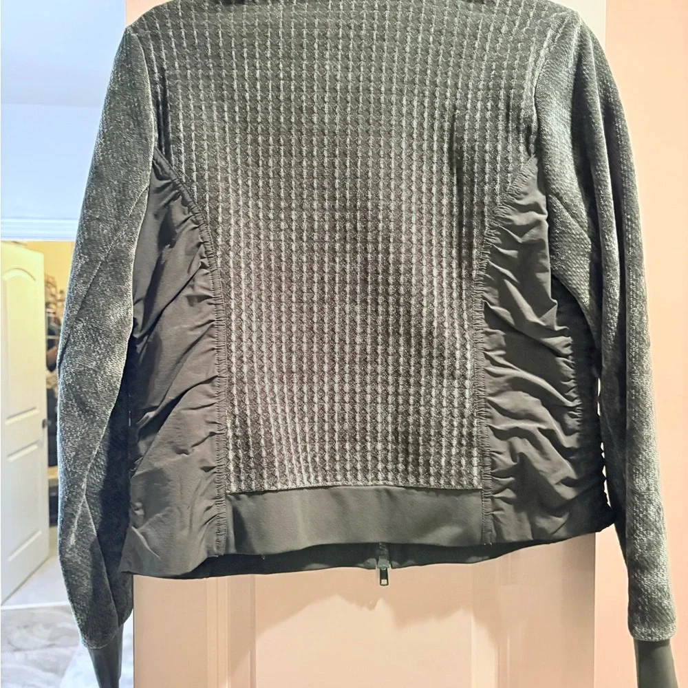 CAbi Uni Jacket - Picture 7 of 7